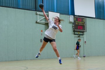 Bild 68 - B-Juniorinnen SV Henstedt-Ulzburg - SG Wittorf / FT Neum�nster : Ergebnis: 19:22
